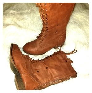 Women's, faux leather, size 7 Moto boots.